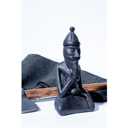 Sculpture sur bois du dieu viking Freyr - Celtic Webmerchant