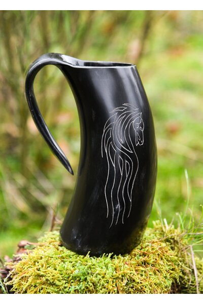 Hoorn drinkmok Epona - Celtic Webmerchant