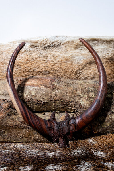 Torque in legno Drago - Celtic Webmerchant