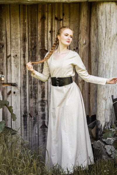 Kleid Mary, hanf - Celtic Webmerchant