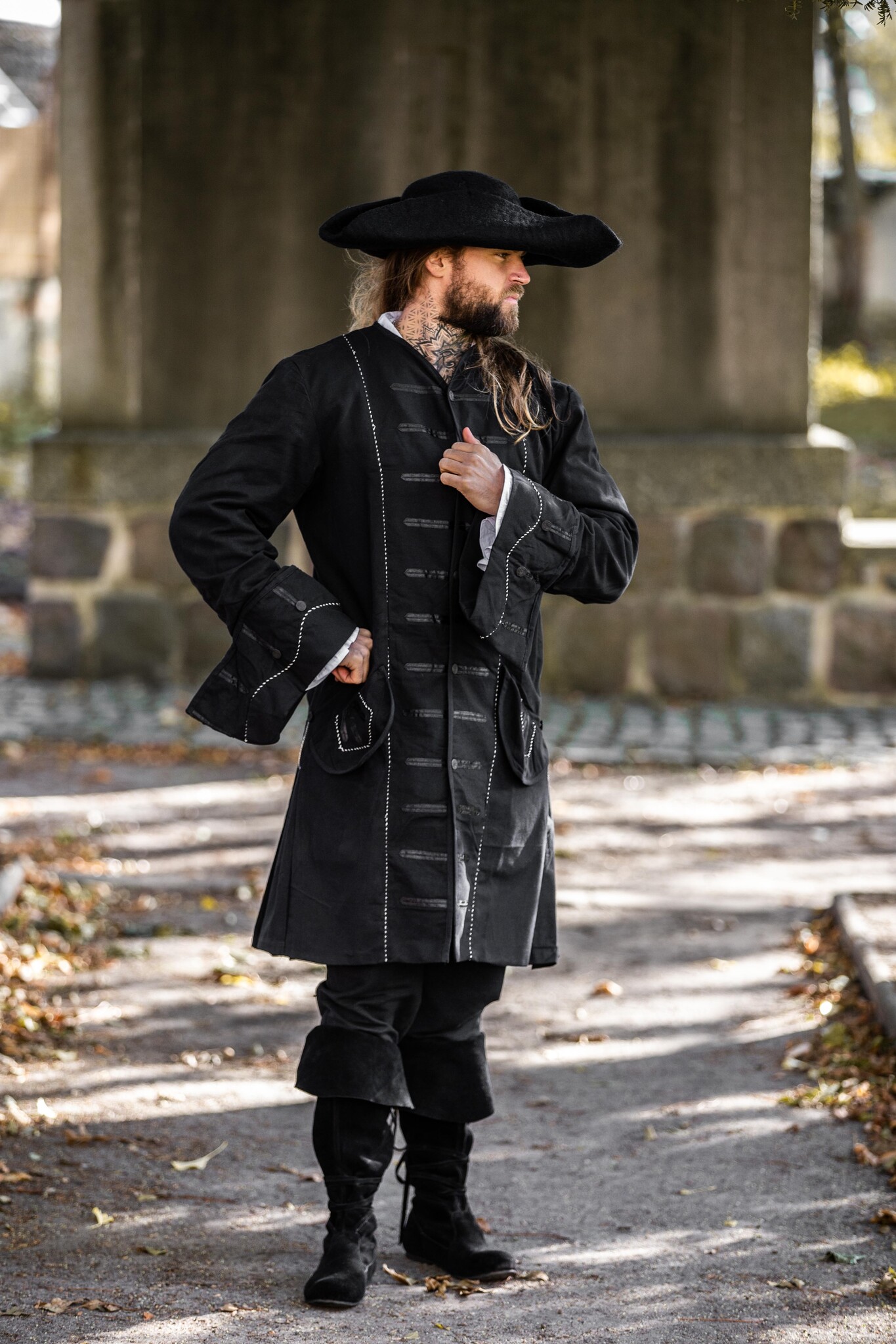 17th century Buccaneer coat, black 