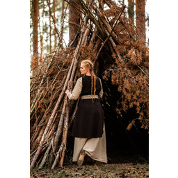 Surcoat Sigrid, dark brown - Celtic Webmerchant