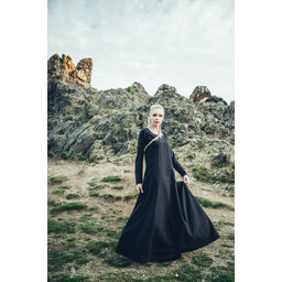 Robe Viking Lina, noir - Celtic Webmerchant