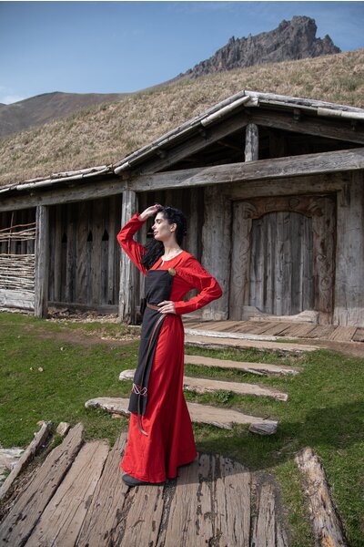 Viking förkläde Skadi, svart - Celtic Webmerchant