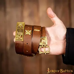 Cinturón medieval de cuero con herrajes de latón - Celtic Webmerchant