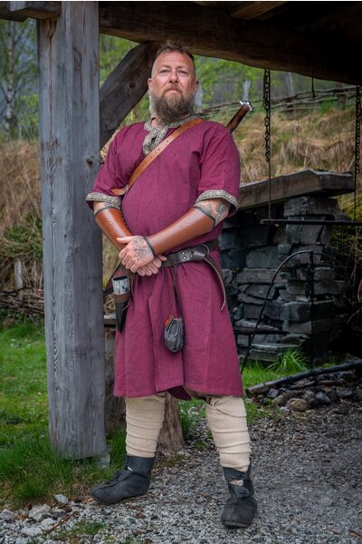 Keltische tuniek, korte mouwen, rood - Celtic Webmerchant