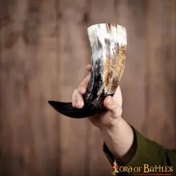 Scottish drinking horn, rampant lion - Celtic Webmerchant