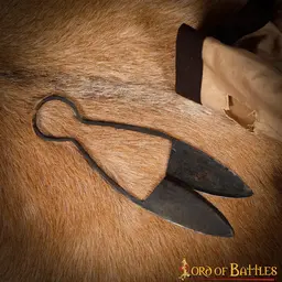 Historical bow scissors - Celtic Webmerchant