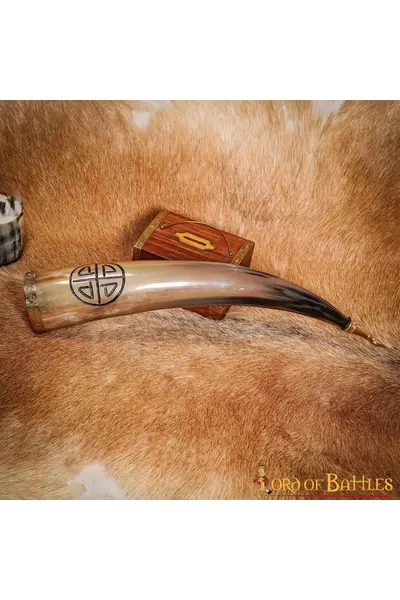 Róg do picia z kołem słonecznym - Celtic Webmerchant