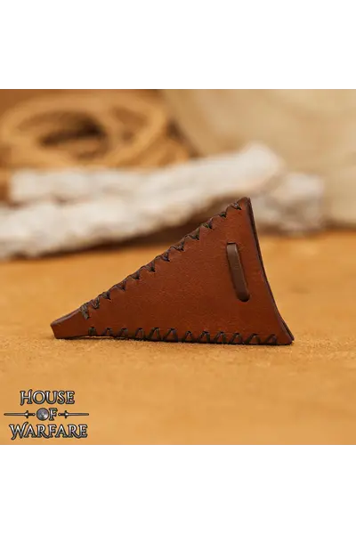 Leather sheath for spears - Celtic Webmerchant