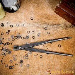 Chainmail riveting pliers 8-9 mm - Celtic Webmerchant