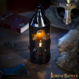 Medieval lantern Museum of London - Celtic Webmerchant