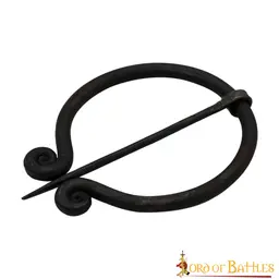 Fibule en fer en forme de fer à cheval avec spirales - Celtic Webmerchant