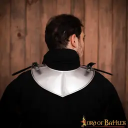 Medeltida polsk gorget - Celtic Webmerchant