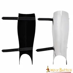 Late medieval greaves - Celtic Webmerchant