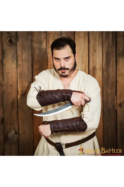 Bogenschütze Armschiene rechter Hand, braun - Celtic Webmerchant