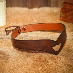 Couronne en cuir Finwe, marron - Celtic Webmerchant