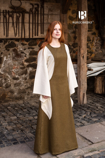 Surcoat Albrun grün - Celtic Webmerchant