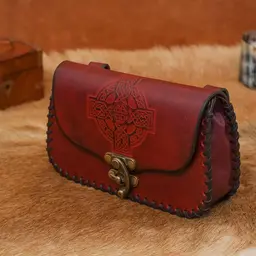 Ledertasche mit keltischem Kreuz, rot - Celtic Webmerchant