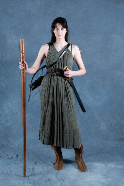 Gudinde Kjole Hera, naturgrøn - Celtic Webmerchant