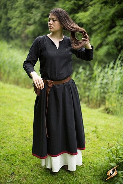 Basic Kleid, schwarz / dunkelrot - Celtic Webmerchant