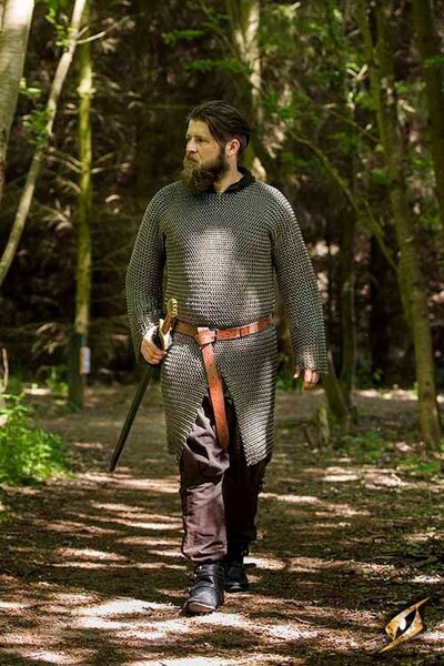 Hauberk med slits, ej nitad 9 mm - Celtic Webmerchant