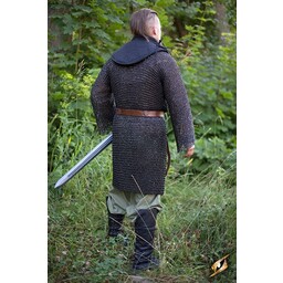 Hauberk met split, ronde ringen, ronde klinknagels 9 mm - Celtic Webmerchant