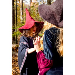 Witches hat, red - Celtic Webmerchant