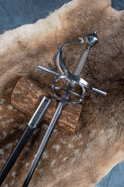 Italiano del siglo 17o con pinzas - Celtic Webmerchant