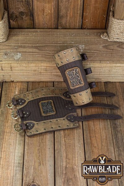 Bruce Bracers - Brown - Celtic Webmerchant