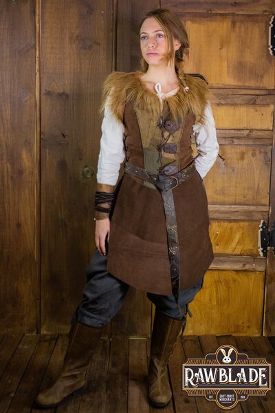 Falcon Woman Leather Jerkin - Celtic Webmerchant