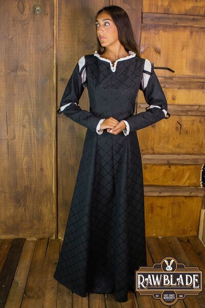 Merida kjole - sort - Celtic Webmerchant