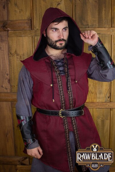 Karanthir Tunika - Röd - Celtic Webmerchant