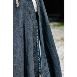 Embroidered cloak Damia with fibula, grey - Celtic Webmerchant