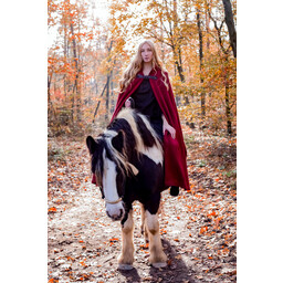 Manto ricamato Damia con perone, rosso - Celtic Webmerchant