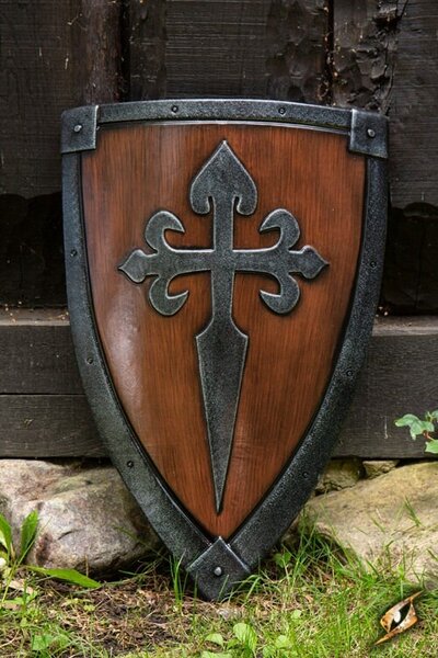 stalowo-drewniane LARP kite shield - Celtic Webmerchant