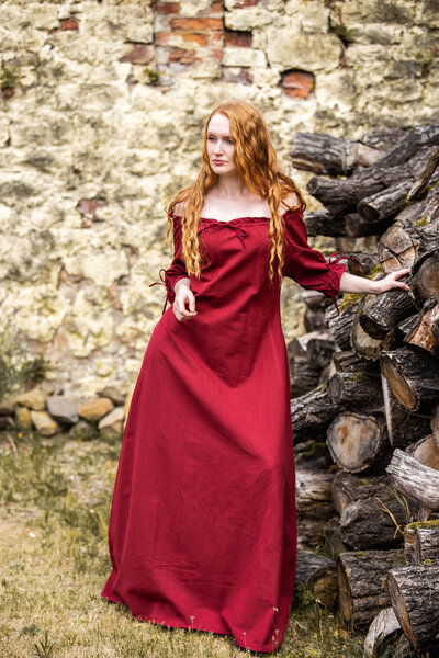 Sukienka festiwalowa Melisande, czerwona - Celtic Webmerchant