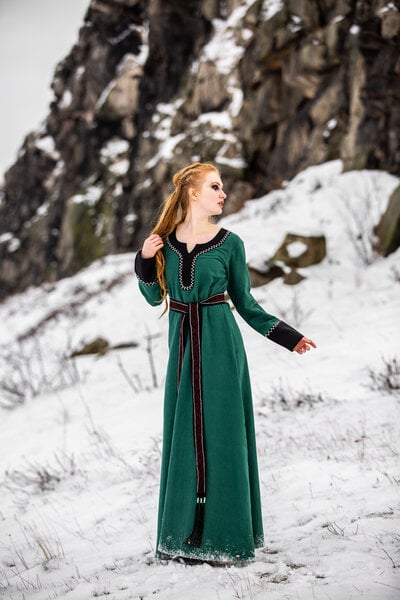 Viking dress Lagertha, green - Celtic Webmerchant