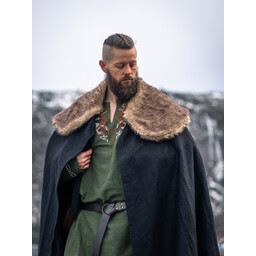 Fur cloak John, black - Celtic Webmerchant