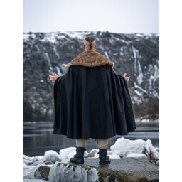 Fur cloak John, black - Celtic Webmerchant