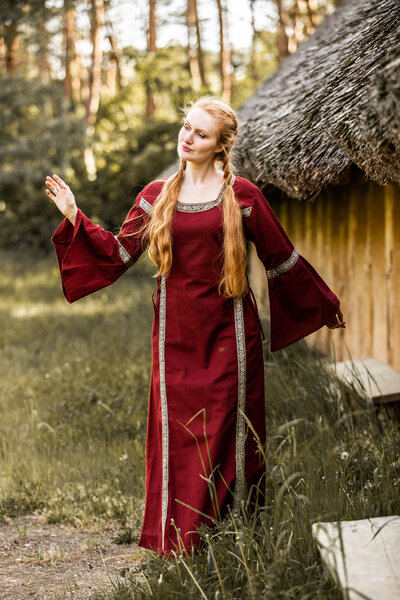 Kjole Cleena rød - Celtic Webmerchant