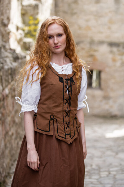 Middeleeuwse doublet Christine bruin - Celtic Webmerchant