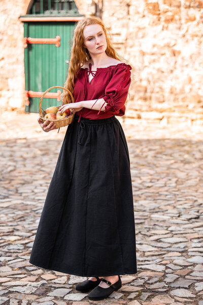 Nederdel Jutta sort - Celtic Webmerchant