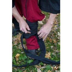 Renässansbyxor Raphael, röd-svart - Celtic Webmerchant