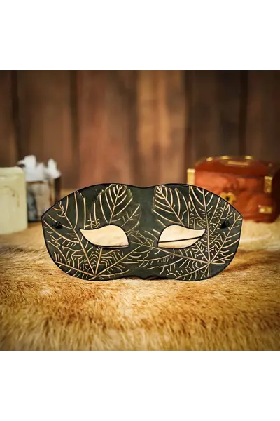 Leather mask Nessa, green - Celtic Webmerchant