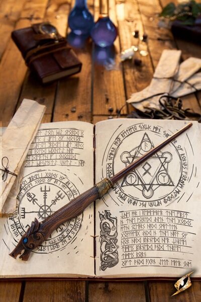 Wand Fafnir, brown - Celtic Webmerchant