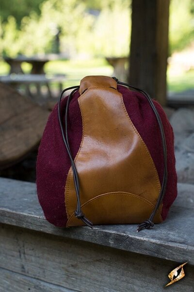 Wool-leather pouch, red-brown - Celtic Webmerchant