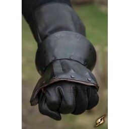 Hourglass half-gauntlets Nurnberg, patinated - Celtic Webmerchant