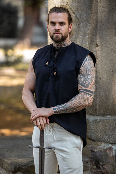 Piratskjorta jean, svart - Celtic Webmerchant