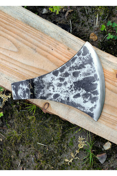 Danish Viking axe head - Celtic Webmerchant